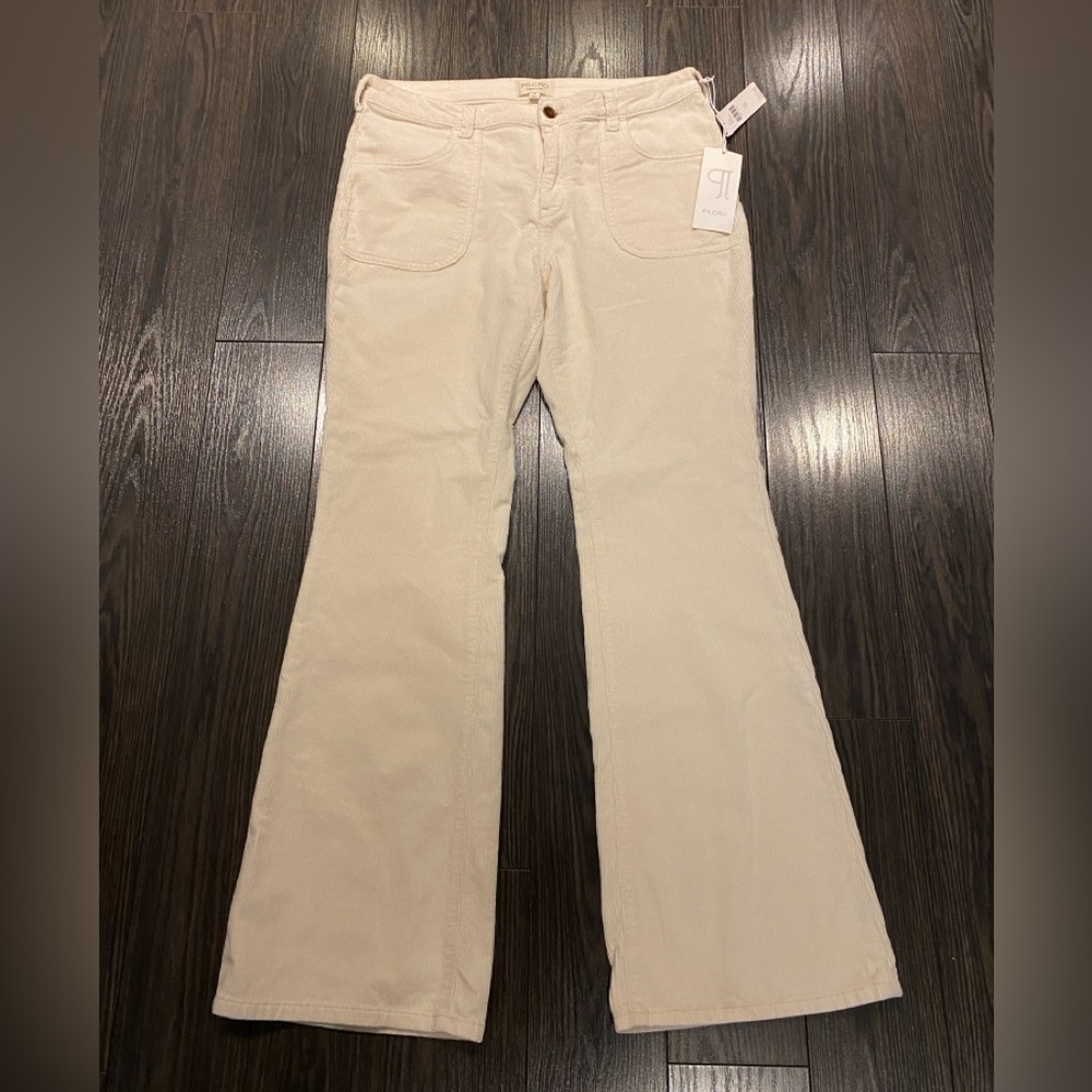 NWT Anthropologie Pilcro Low-Rise Icon Flare Corduroy Pants – Size 31